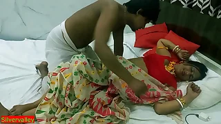 Indian beautiful hot Milf Bhabhi wrap up hardcore sex ! Experimental Hindi web sex